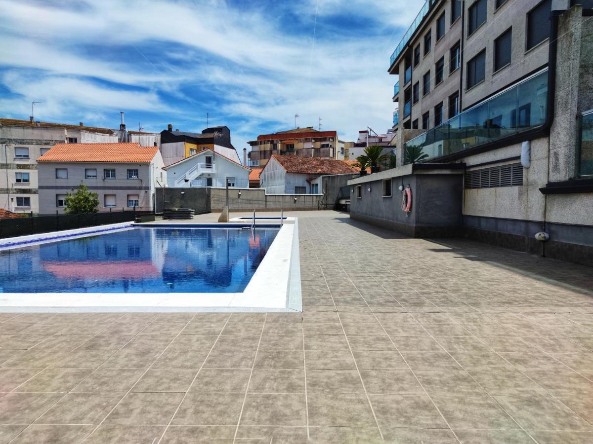 Ático con vistas, piscina y pista de tenis, a 200 metros de la playa Sanxenxo Exterior foto