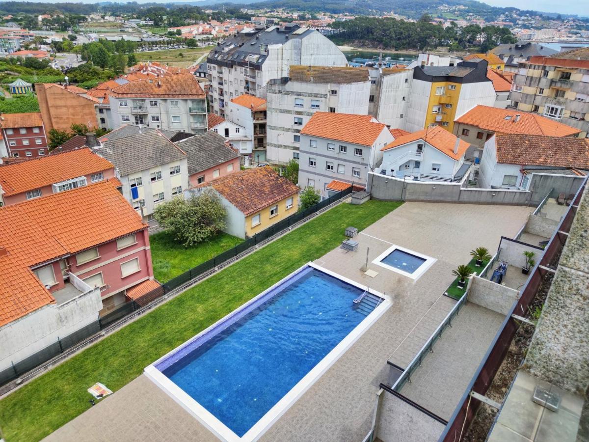 Ático con vistas, piscina y pista de tenis, a 200 metros de la playa Sanxenxo Exterior foto